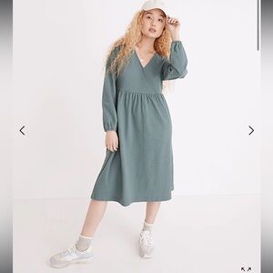 Madewell Long-Sleeve V-Neck Crossover Dress‎ size XS